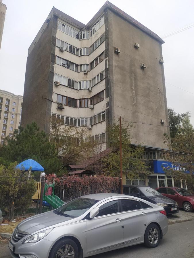 Aura On Gogol Street 28A Apartment Bishkek Exterior photo